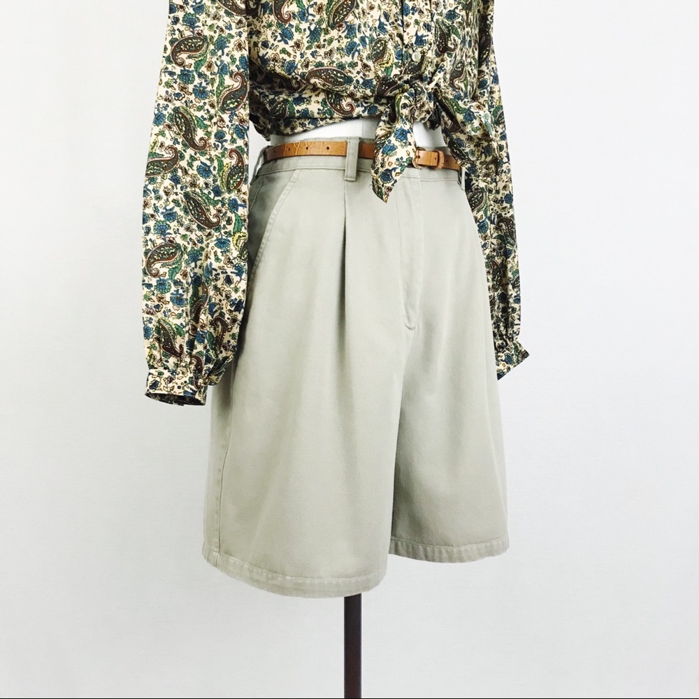 Vintage Ralph Lauren High-Waisted Cotton Shorts | Size 6 - Picture 10 of 11